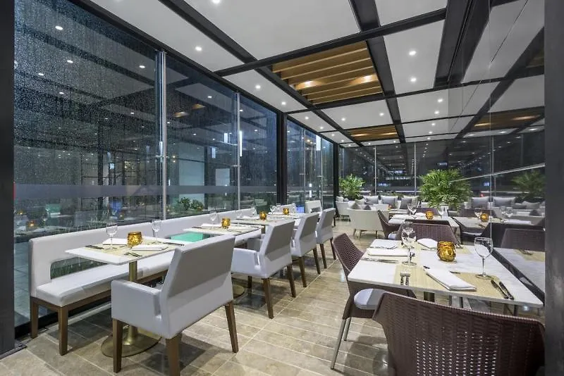 Courtyard By Marriott Bogota Airport Hotel