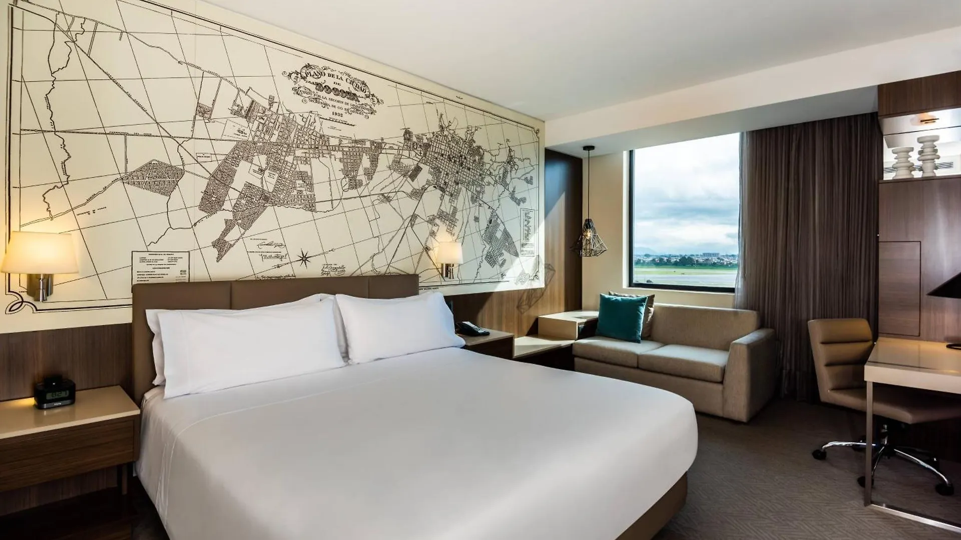 Courtyard By Marriott Bogota Airport Hotel