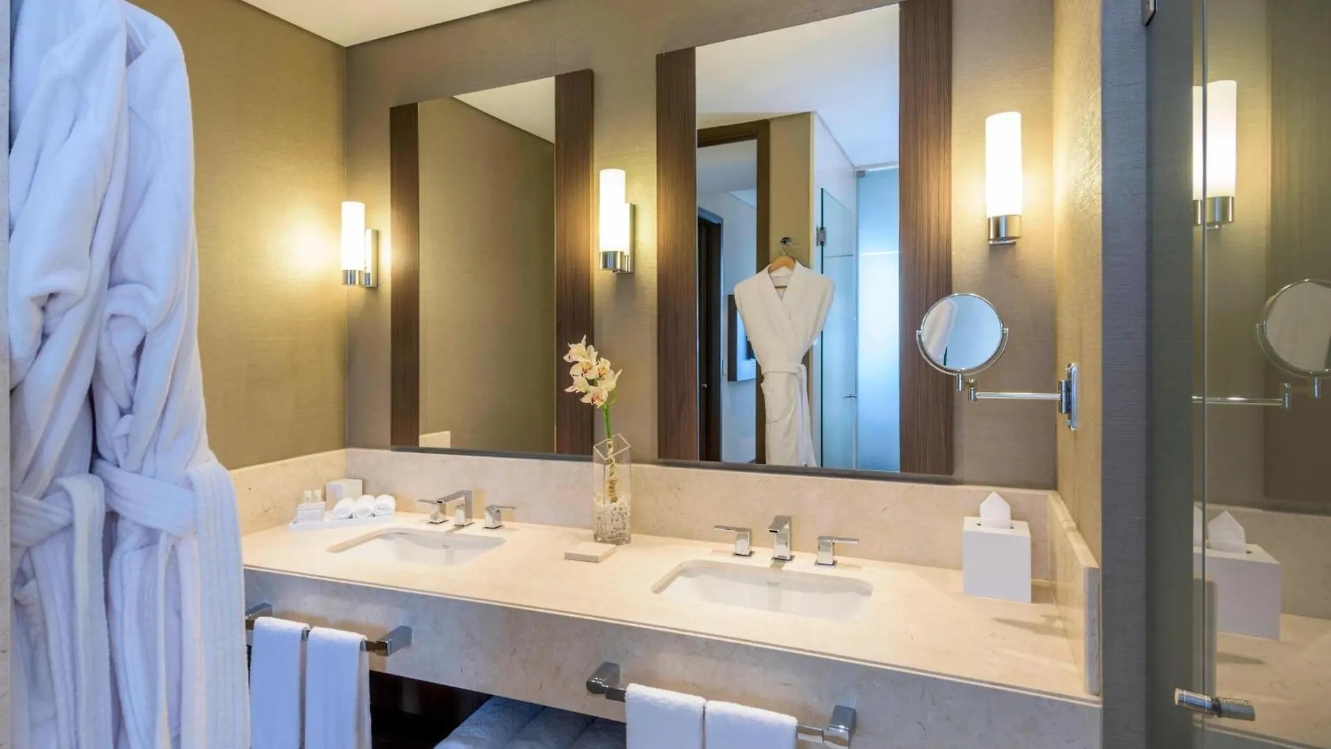 ****  Courtyard By Marriott Bogota Airport Hotel Colombia
