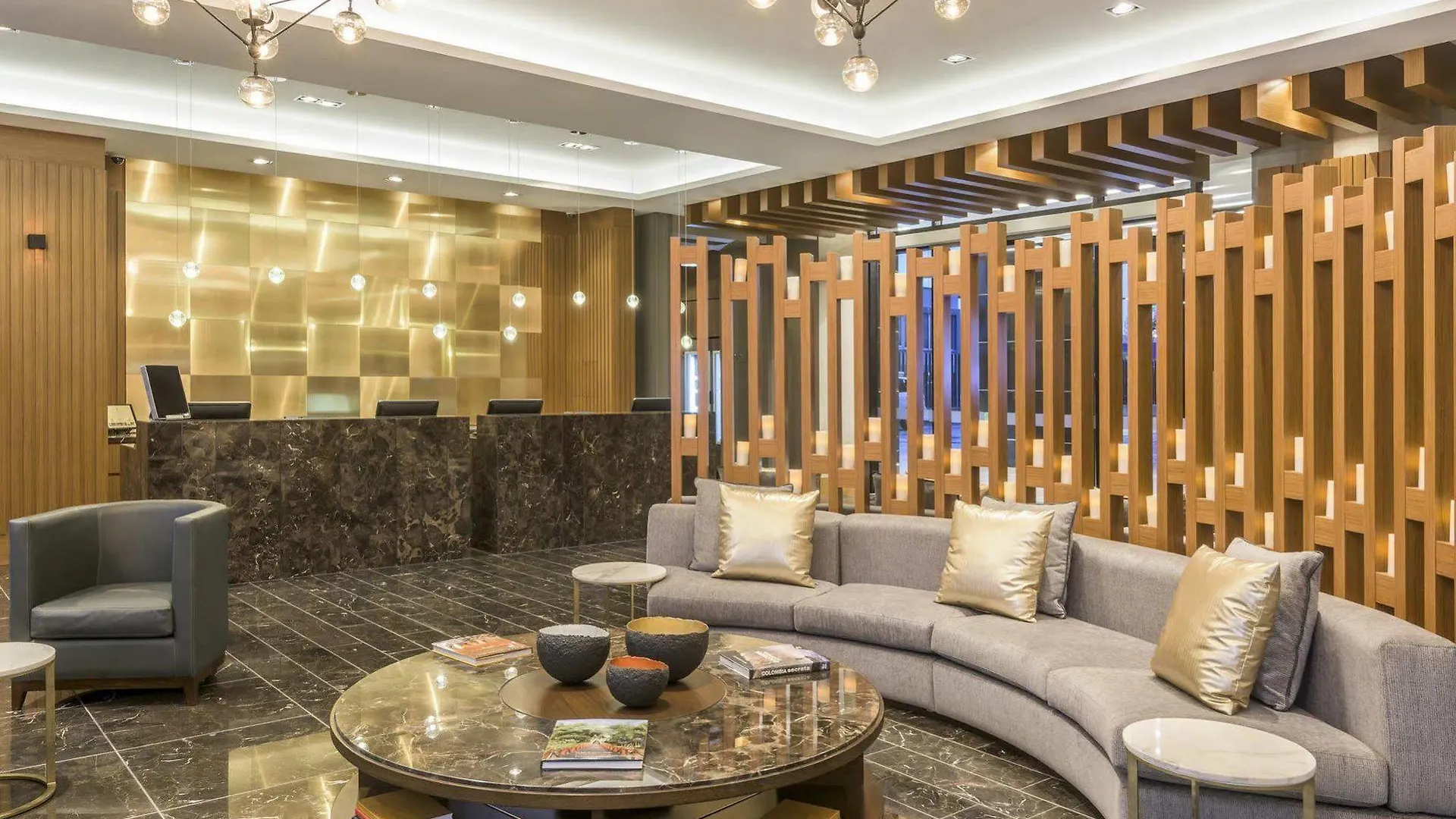 Courtyard By Marriott Bogota Airport Hotel