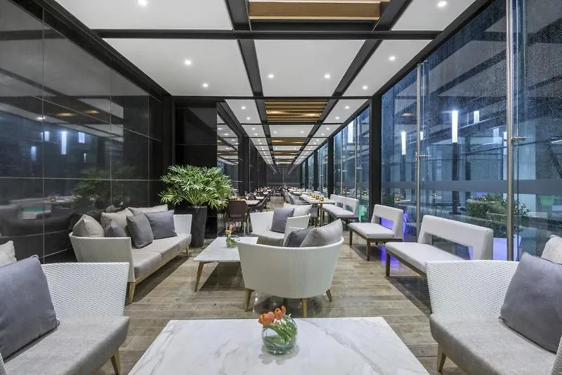 Courtyard By Marriott Bogota Airport Hotel 4*,