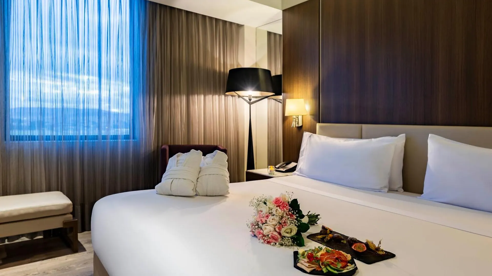 Courtyard By Marriott Bogota Airport Hotel Colombia