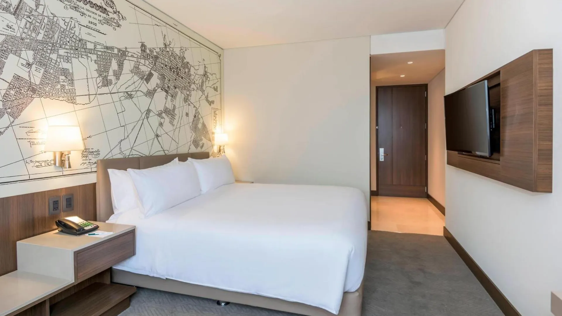 Courtyard By Marriott Bogota Airport Hotel