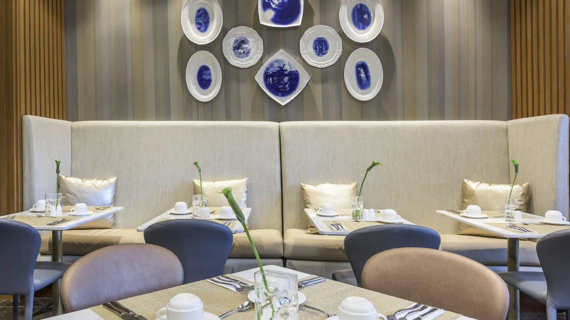 Courtyard By Marriott Bogota Airport Hotel